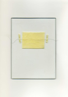 Judith Fegerl_Instrumente1_2013_Latex-Draht-Klebestreifen-Glas-Strom_13x18cm